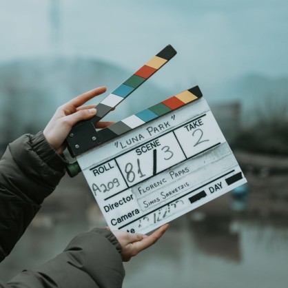 PROMÍTACÍ ČAJOVNA