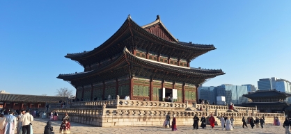 Tři cesty, tři kontinenty